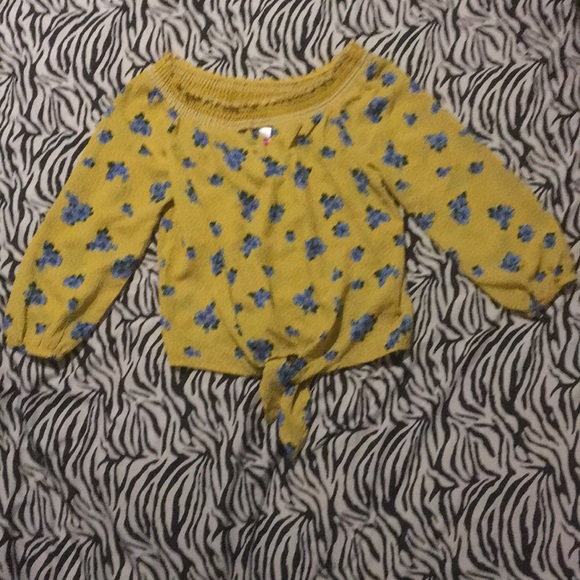 Women’s floral top - Picture 1 of 1